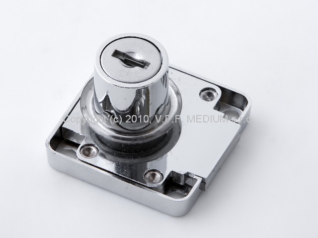 zámok EVERGOOD/AVES G 138 NI zásuvkový  111102