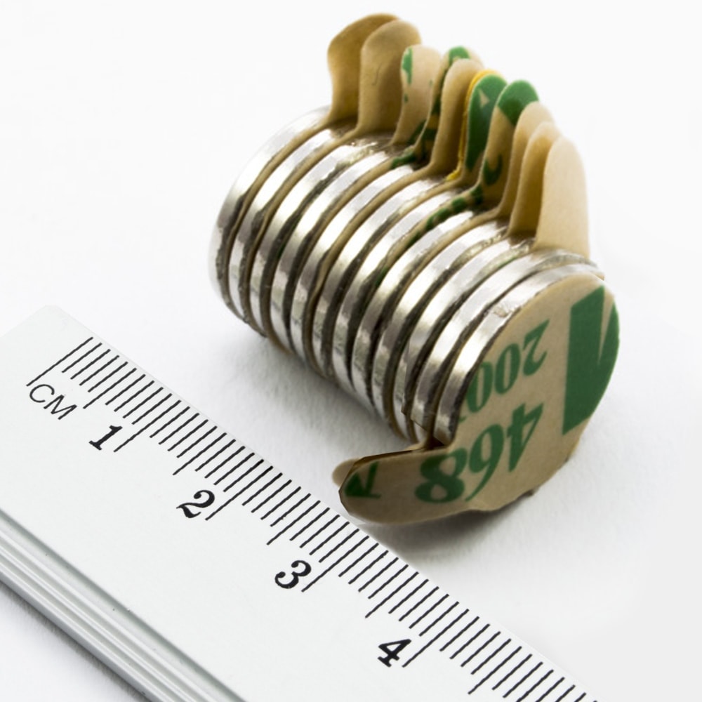 Magnet kruh 20×2 mm so samolepkou 2,5kg  neodýmový N38 