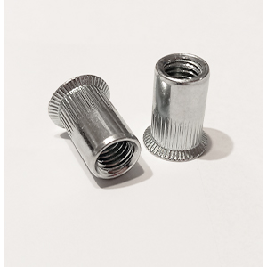 matica nitovacia  M 8x1,25  zapustená hlava, ryh.driek ZN