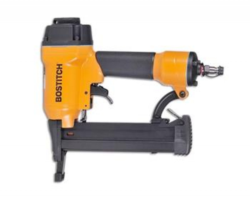 Bostich pneu sponkovač SB156SL-1-E