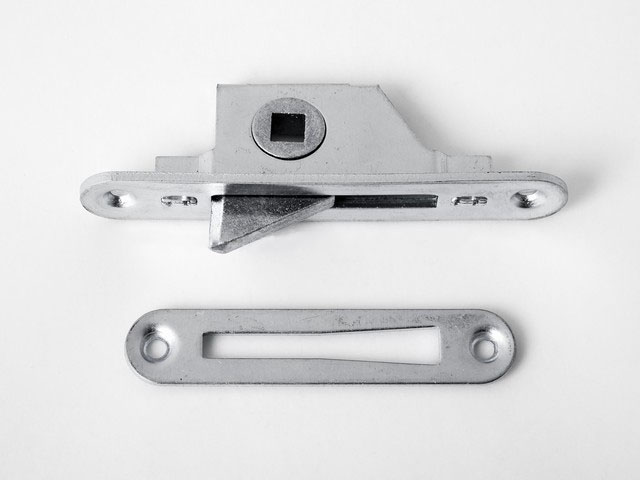 okenný jazýček 11114 Zn