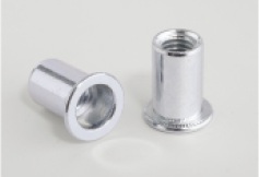 matica nitovacia  M 5x0,8   plochá hlava, hladký driek ZN